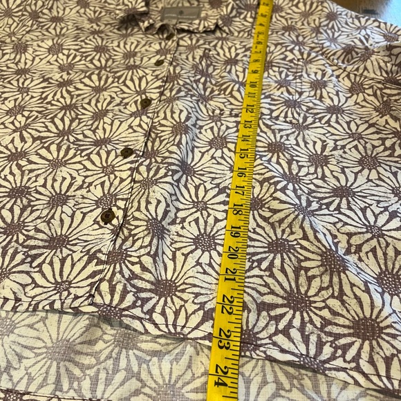 ROYAL ROBBINS Floral Button-Up Shirt Brown – Size XL - Picture 7 of 8